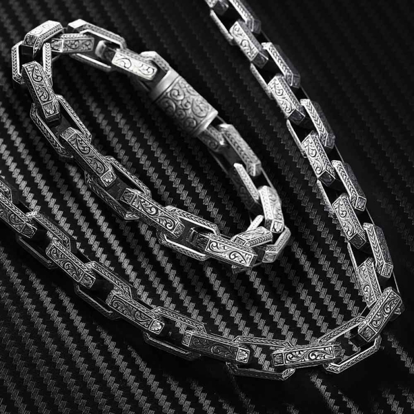 Hand-Engraved Chain Bundle