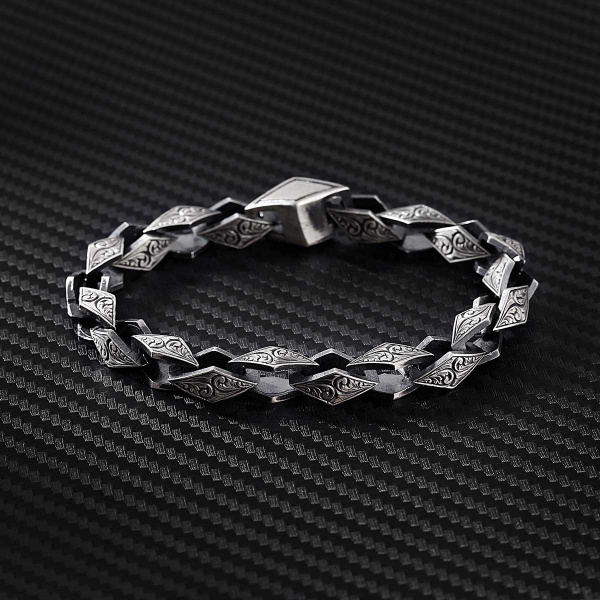 Men's Engraved Silver Chain Bracelet