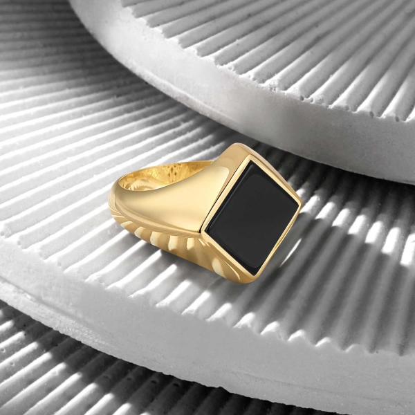 14K Solid Gold Basic Square Ring with Black Onyx