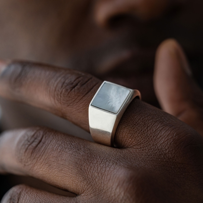 Basic Square Silver Ring with Mother of Pearl