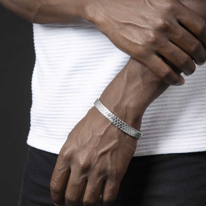 Classic Python Design in Silver Bracelet