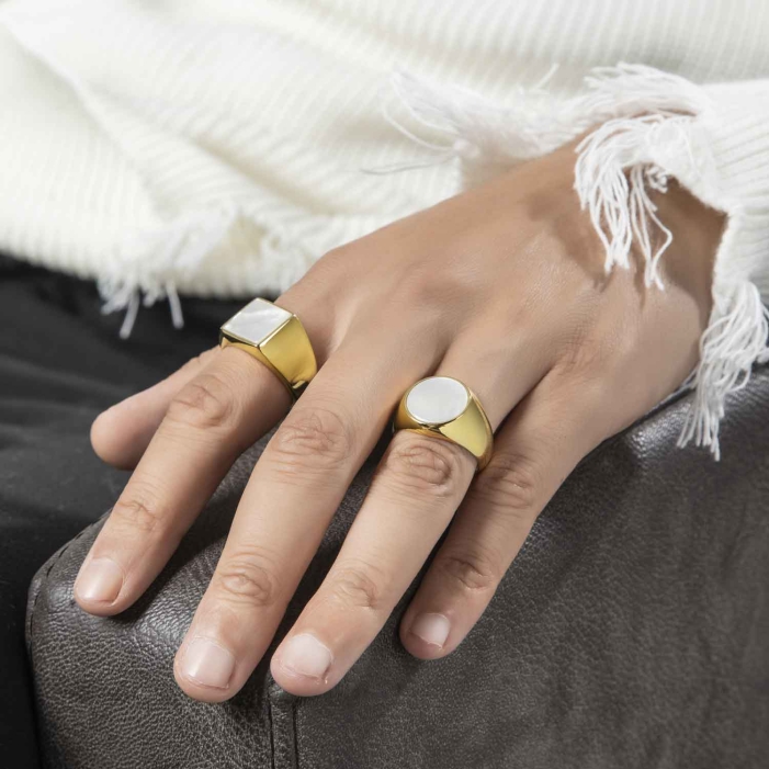 14K Solid Gold Basic Ring with Mother of Pearl