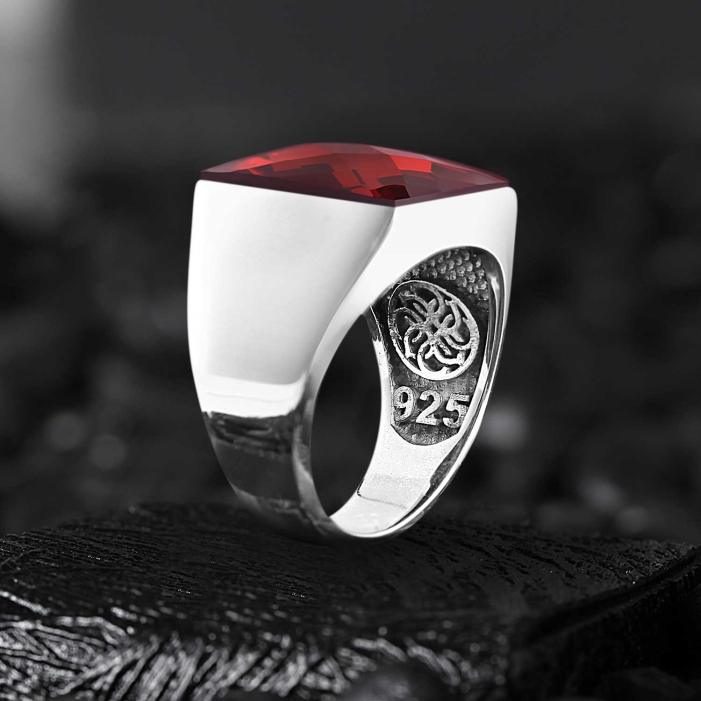 日本未入荷◆CRAFTD London◆Red Rectangle Stone Signet Ring 2024-10-1420-25-