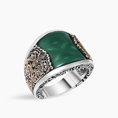 Curved Silver Men's Ring with Green Agate