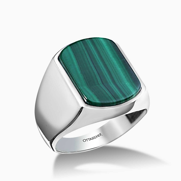 Silver Ring with Malachite Stone