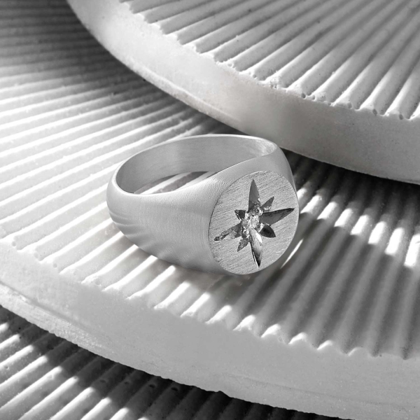 925 Silver Diamond Ring - 0.05 Carat
