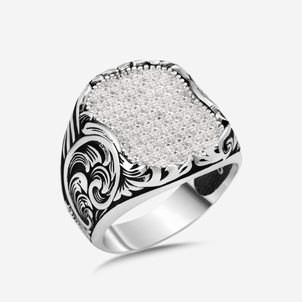 Diamond Majesty Ring