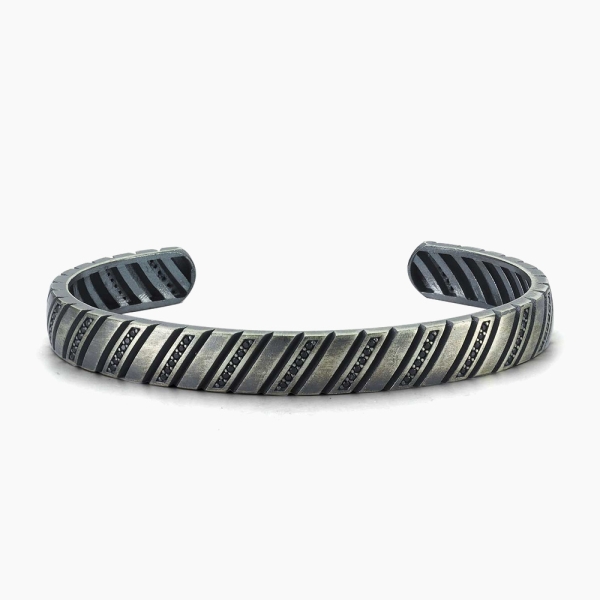 Modern Design Silver Bangle