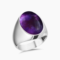 Sterling Silver Ring with Amethyst