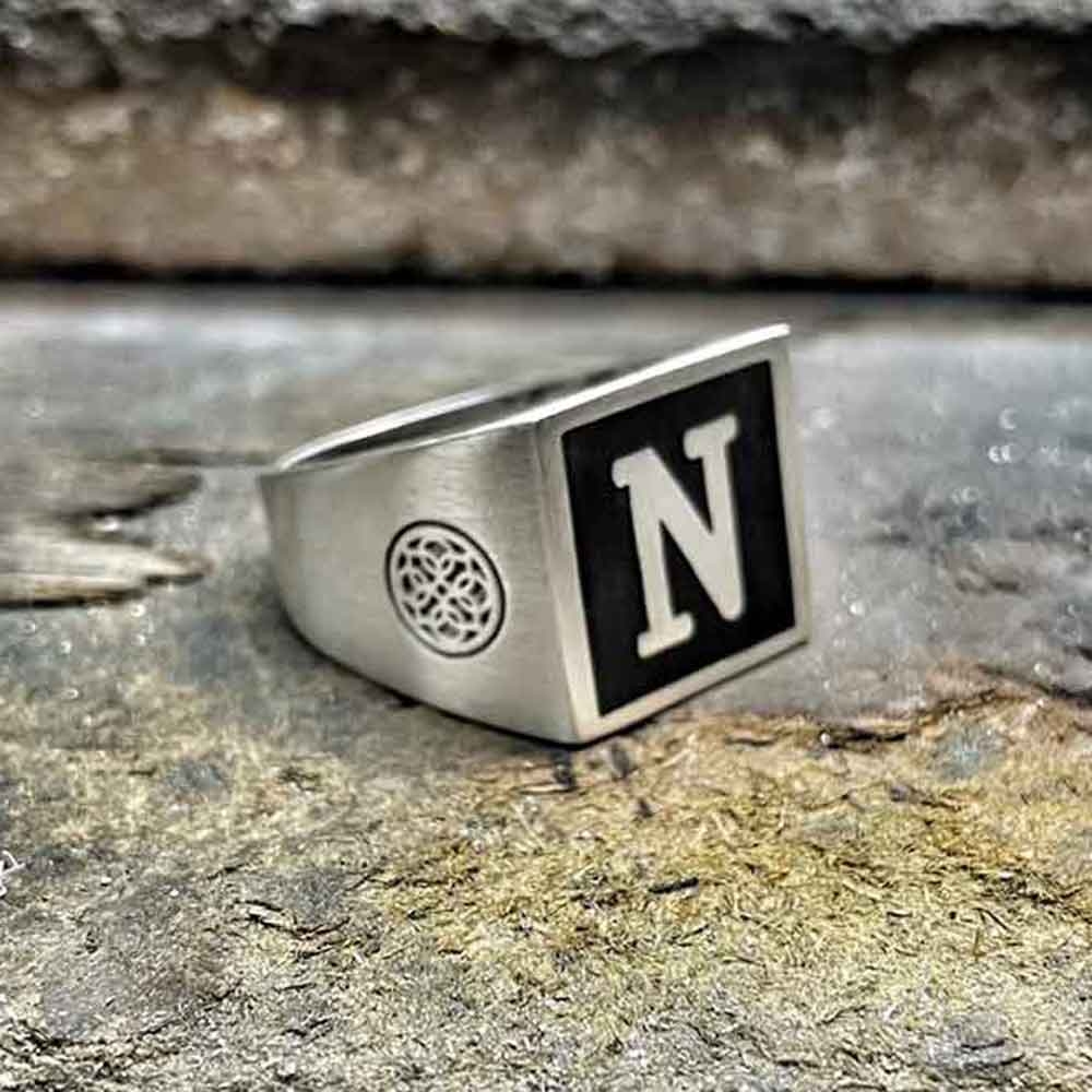 Exclusive Personalize Modern Silver Men Ring