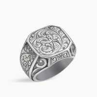 Hand-Engraved Men Ring in Silver 