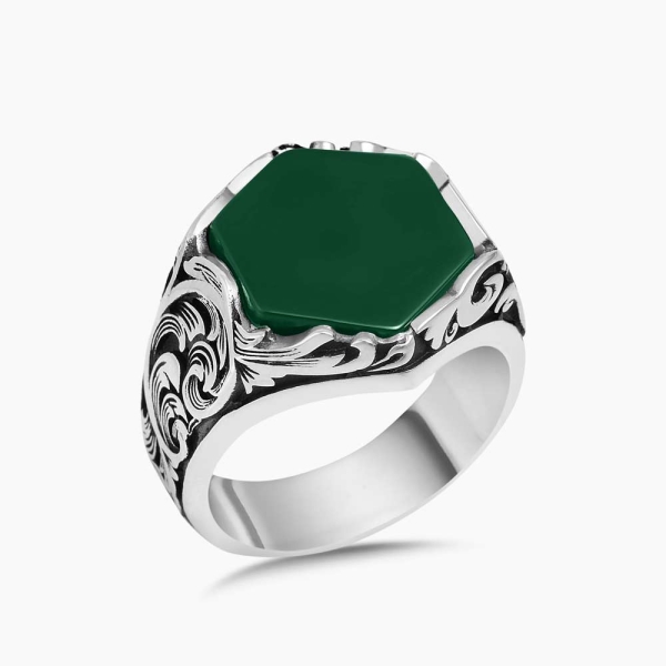 Hand Engraved Green Agate Ring