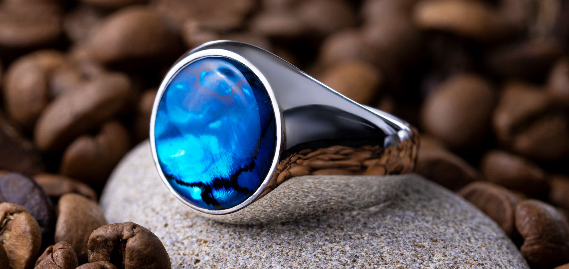 What Makes Men’s Sterling Silver Rings So Popular?